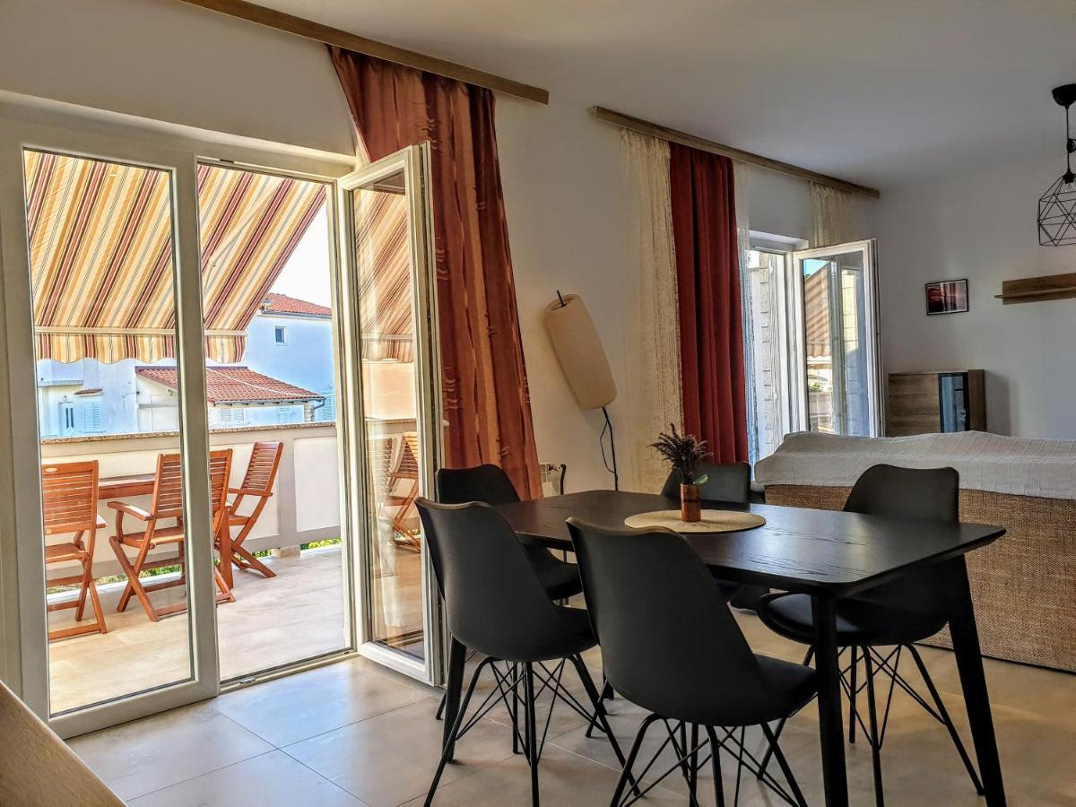Apartments Ribaric Palit Экстерьер фото